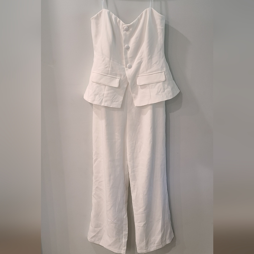 Lulus white vested jumpsuit - Picture 2 of 4
